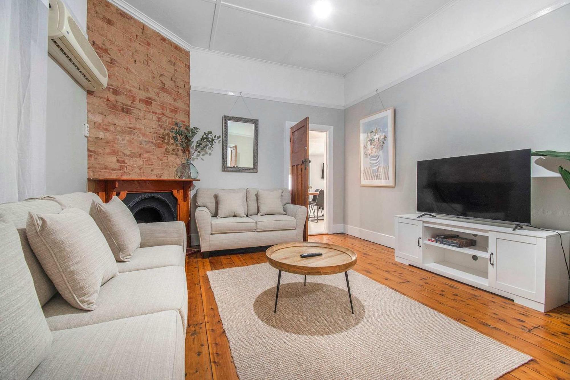 Cottage Charm On Travers - Cbd Location, Pet Friendly Wagga Wagga Εξωτερικό φωτογραφία